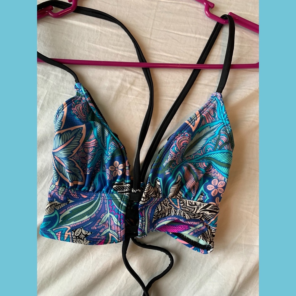 Xhiliration Bikini Top